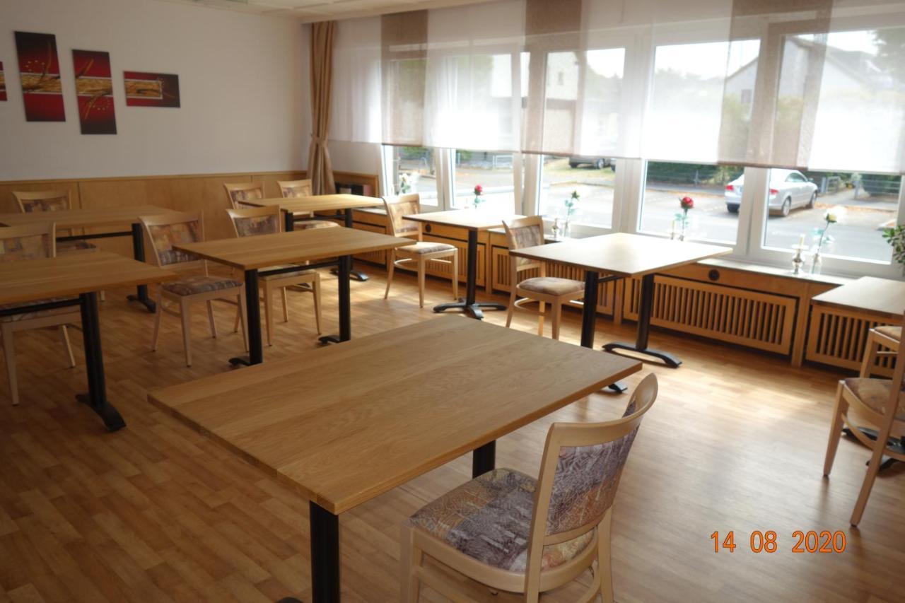 Hotel Wiedenhof Hilden Bagian luar foto